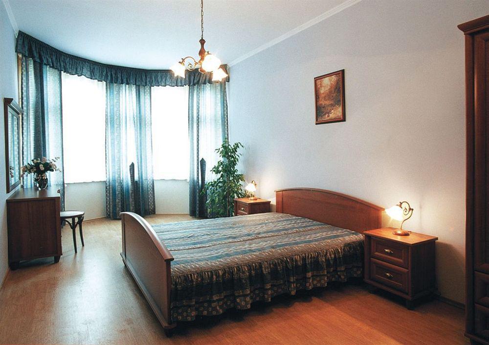 Hotel Derby Karlovy Vary Room photo